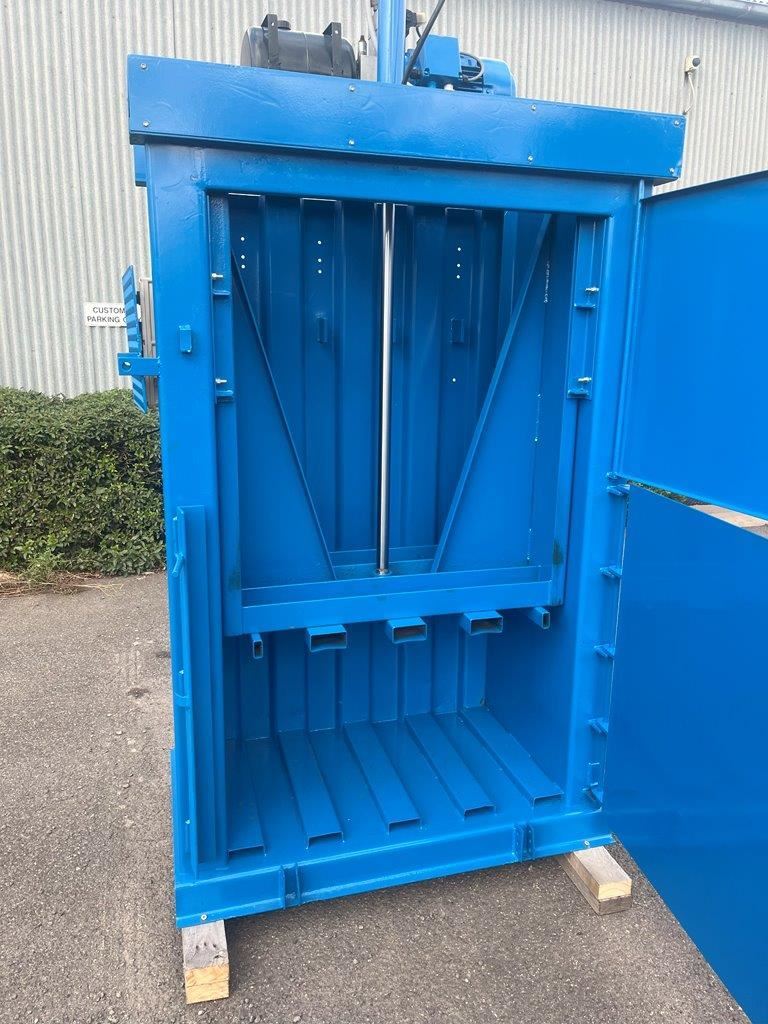 Vertical Baler FA Maker